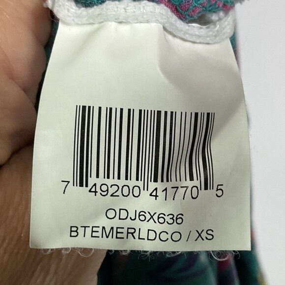 BCBGMaxazria Teal, Floral Wrap Dress, size XS, 95% Polyester & 5% Spandex - Picture 13 of 14